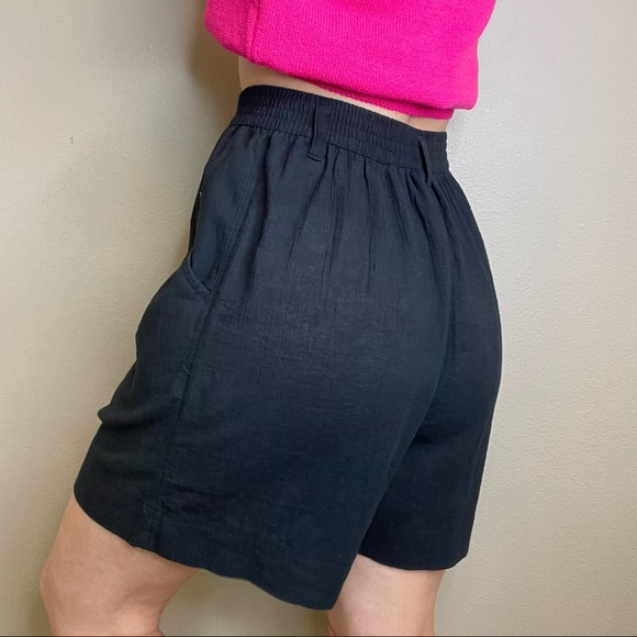 Vintage 90s black cotton gauze pleat front longline pull-on mom shorts LizWear S - Picture 13 of 17